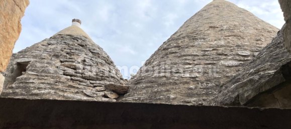 4 bedrooms House in Francavilla Fontana, Italy No. 27717 47