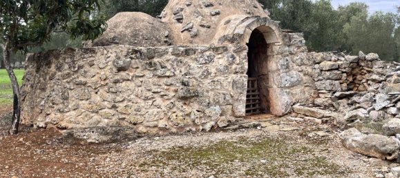 4 bedrooms House in Francavilla Fontana, Italy No. 27717 24