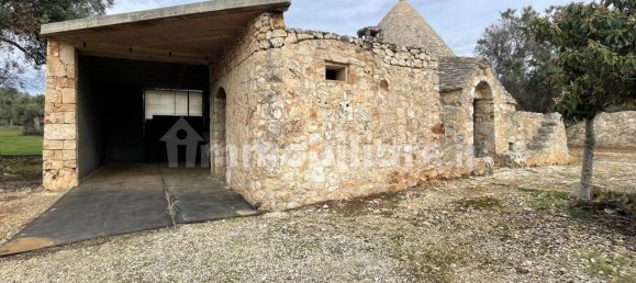 4 bedrooms House in Francavilla Fontana, Italy No. 27717 31