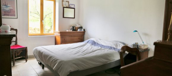 Casa de 5 dormitorios en Jumigny, France No. 83195 6