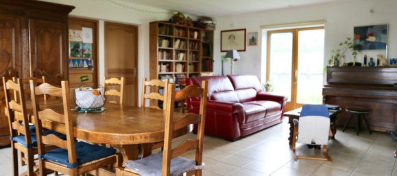 Casa de 5 dormitorios en Jumigny, France No. 83195 21