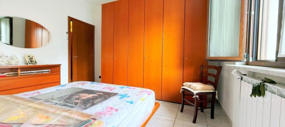 10 rooms Villa in Lonate Pozzolo, Italy No. 334224 28