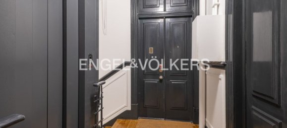 4 bedrooms Apartment in Lisbon, Portugal No. 96040 36