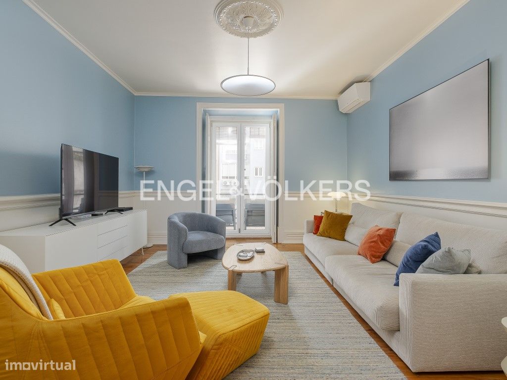 4 bedrooms Apartment in Lisbon, Portugal No. 96040
