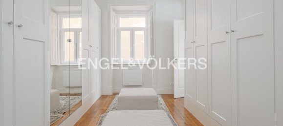 4 bedrooms Apartment in Lisbon, Portugal No. 96040 15