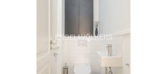 4 bedrooms Apartment in Lisbon, Portugal No. 96040 25