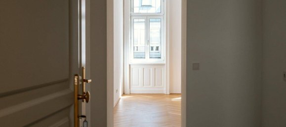 Studio à Josefstadt, Austria No. 204071 9