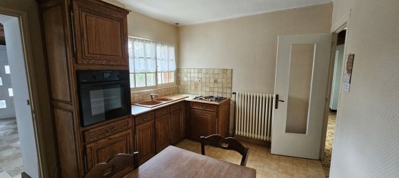 Casa de 3 dormitorios en Tavers, France No. 70376 13