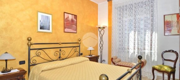 3 bedrooms Apartment in Turin, Italy No. 271070 27