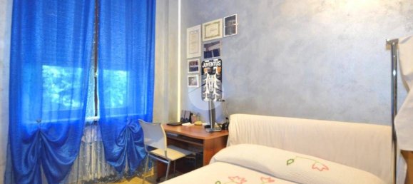 3 bedrooms Apartment in Turin, Italy No. 271070 24