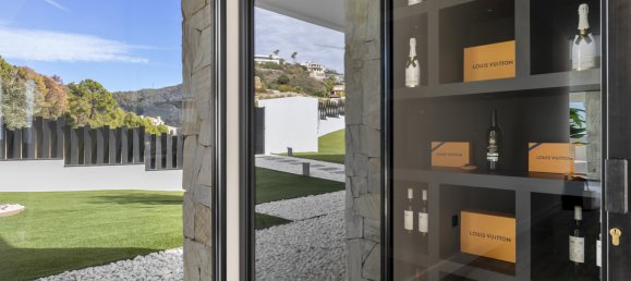 7 bedrooms Villa in Malaga, Spain No. 58988 24