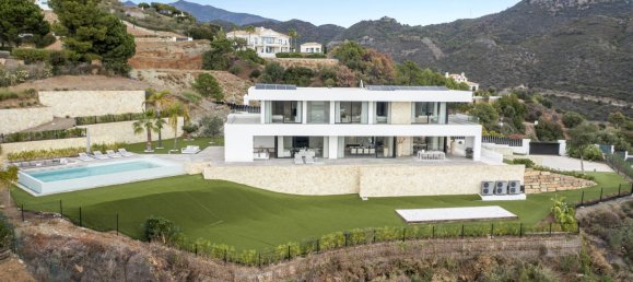 7 bedrooms Villa in Malaga, Spain No. 58988 2