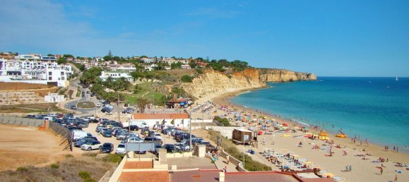  Land in Lagos, Portugal No. 72105 7