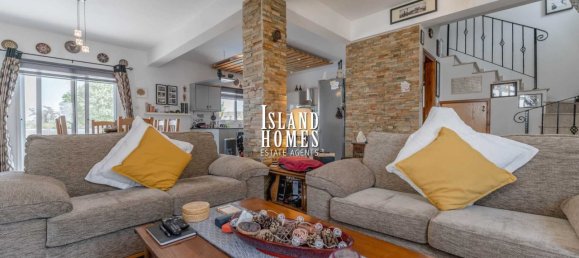 3 bedrooms House in Frenaros, Cyprus No. 24020 7