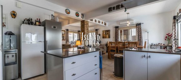 3 bedrooms House in Frenaros, Cyprus No. 24020 11