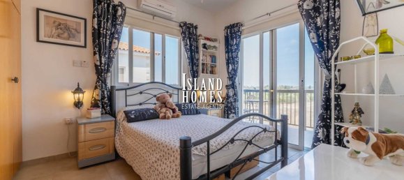 3 bedrooms House in Frenaros, Cyprus No. 24020 17