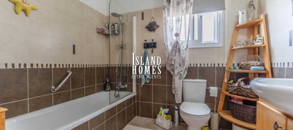 3 bedrooms House in Frenaros, Cyprus No. 24020 23