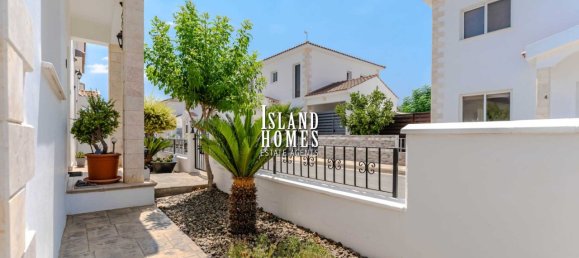 3 bedrooms House in Frenaros, Cyprus No. 24020 30