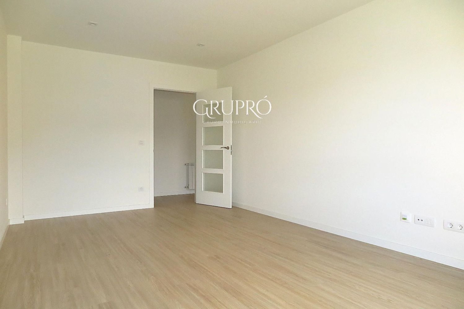 3 bedrooms Apartment in Pontevedra, Spain No. 282476