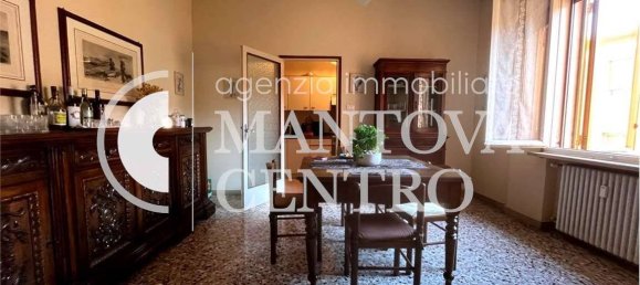 Квартира с 3 спальнями в Мантуя, Италия № 365945 2