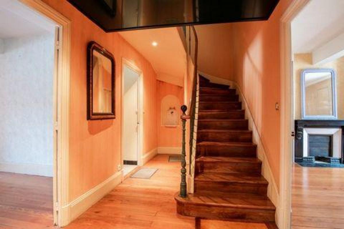 Casa de 4 dormitorios en Saint-Vallier, France No. 6434