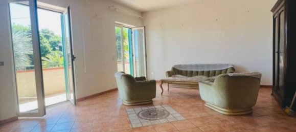 4 bedrooms Villa in Pozzuoli, Italy No. 288848 13