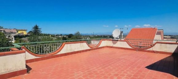 4 bedrooms Villa in Pozzuoli, Italy No. 288848 4