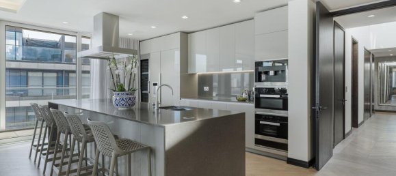 2 bedrooms Penthouse in London, United Kingdom No. 13160 6