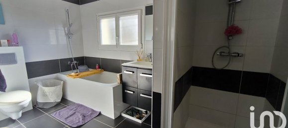 4 rooms House in Virelade, France No. 101530 11