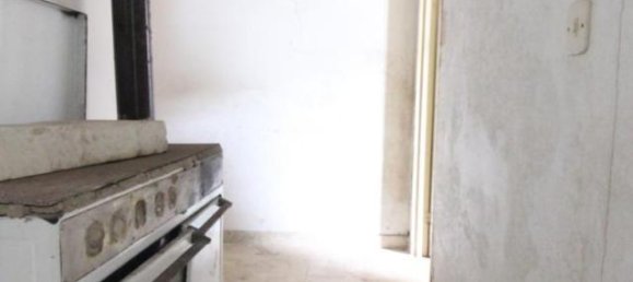 Дом с 9 комнатами в Трапани, Италия № 139111 14