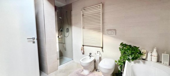 5-salle Penthouse à Rimini, Italy No. 80145 31