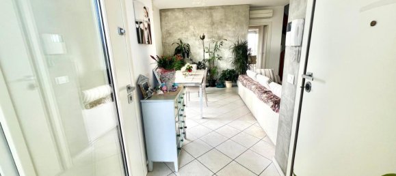 5-salle Penthouse à Rimini, Italy No. 80145 5