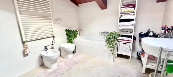 5-salle Penthouse à Rimini, Italy No. 80145 30