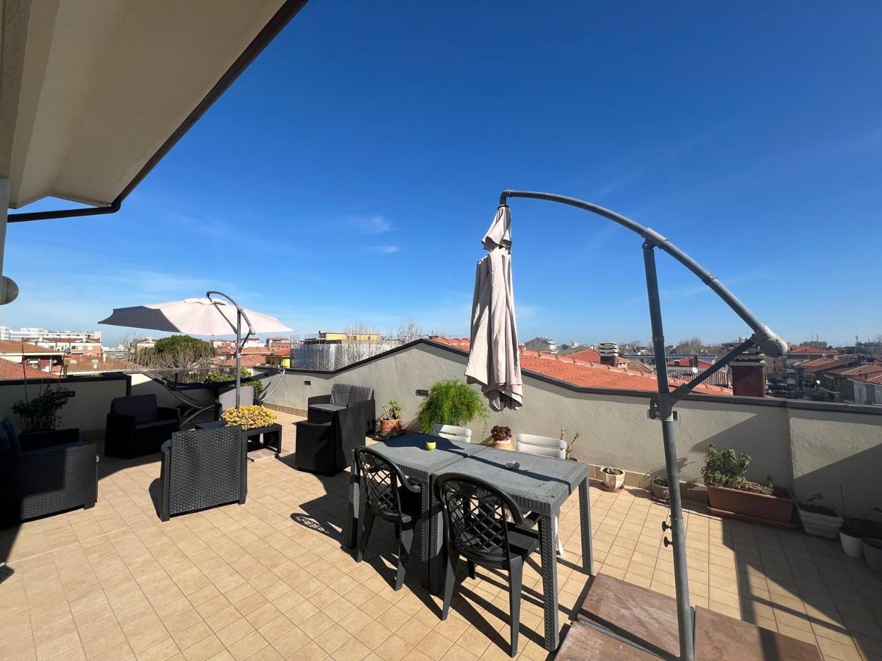 5-salle Penthouse à Rimini, Italy No. 80145