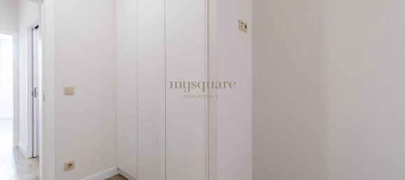 3 bedrooms Apartment in Porto, Portugal No. 81953 19