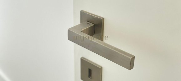 3 bedrooms Apartment in Porto, Portugal No. 81953 21