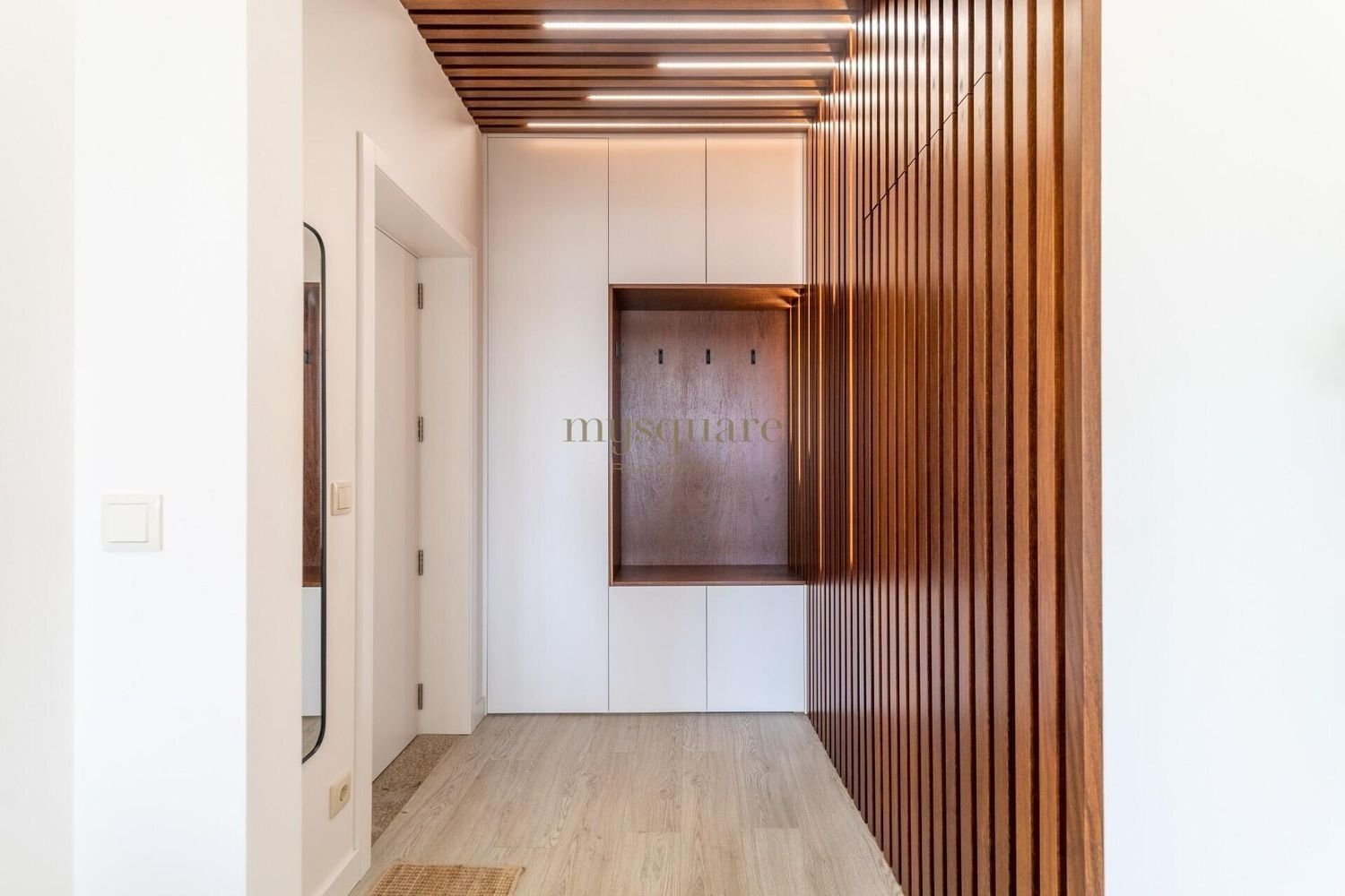 3 bedrooms Apartment in Porto, Portugal No. 81953