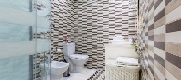 4 Schlafzimmer Haus in Marbella, Spain, Nr. 28148 9