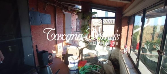 Квартира с 3 комнатами в Сиена, Италия № 18033 2