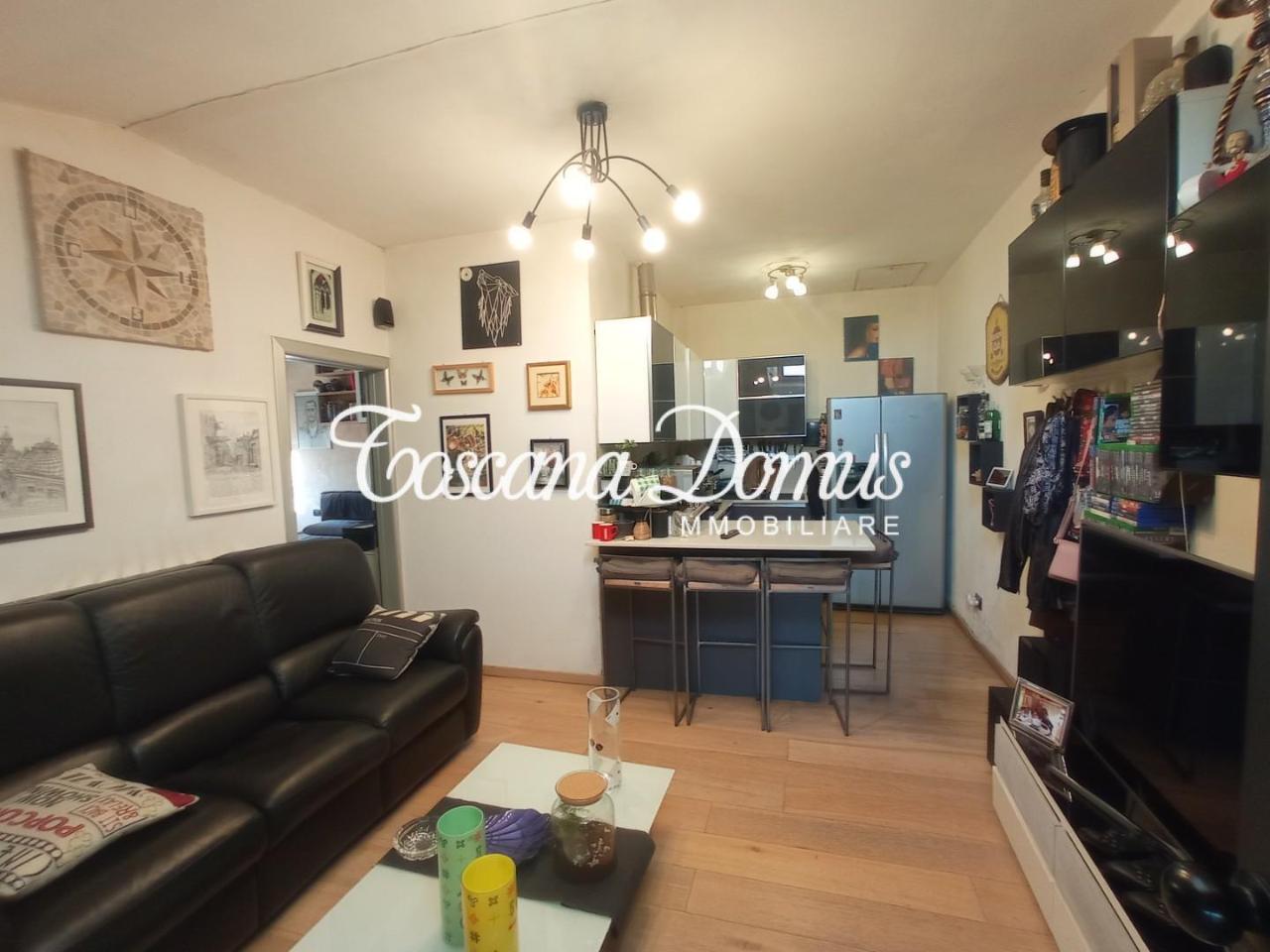 Квартира с 3 комнатами в Сиена, Италия № 18033