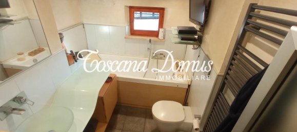 Квартира с 3 комнатами в Сиена, Италия № 18033 12