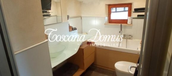 Квартира с 3 комнатами в Сиена, Италия № 18033 13