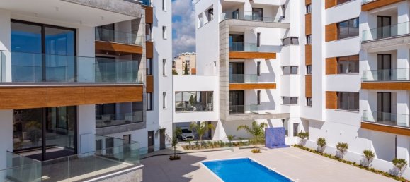 Studio in Nicosia, Cyprus No. 24621 3