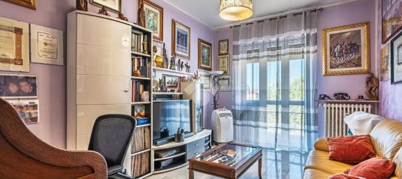 3 Schlafzimmer Wohnung in Collegno, Italy, Nr. 313304 11