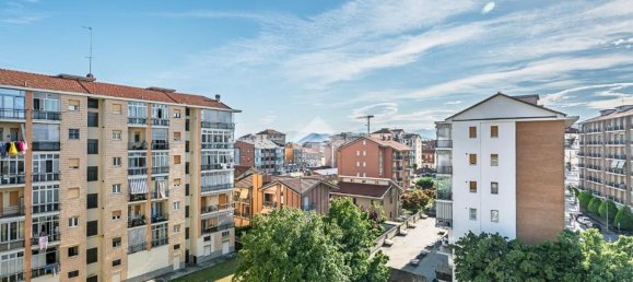 3 Schlafzimmer Wohnung in Collegno, Italy, Nr. 313304 24