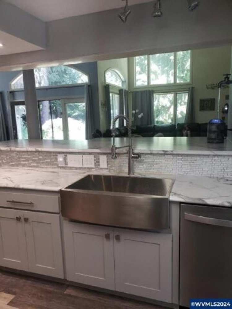 7 Schlafzimmer Haus in Keizer, USA, Nr. 431138