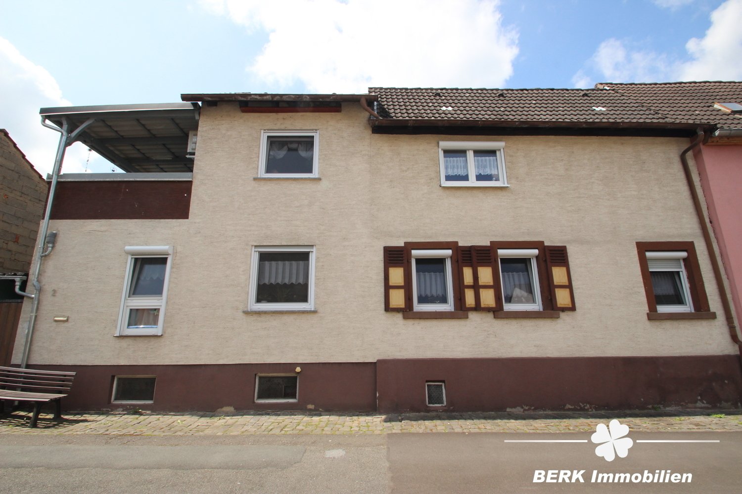 4 rooms House in Aschaffenburg, Germany No. 137328