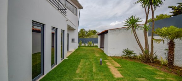 4 غرف نوم فيلا في Cascais, Portugal رقم 164945 45