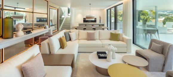 Villa de 5 dormitorios en Marbella, Spain No. 72736 4