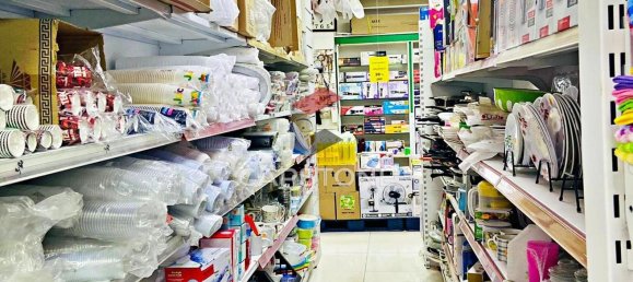 Laden in Al Sinaiya, UAE 465m², Nr. 22221 10